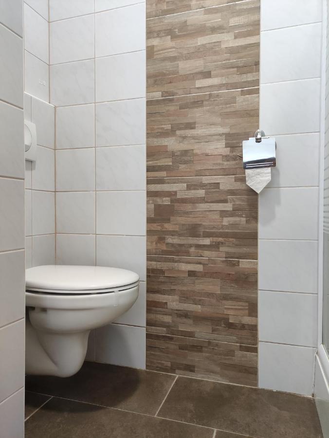 Szilas Park Motel Nagytarcsa Екстериор снимка