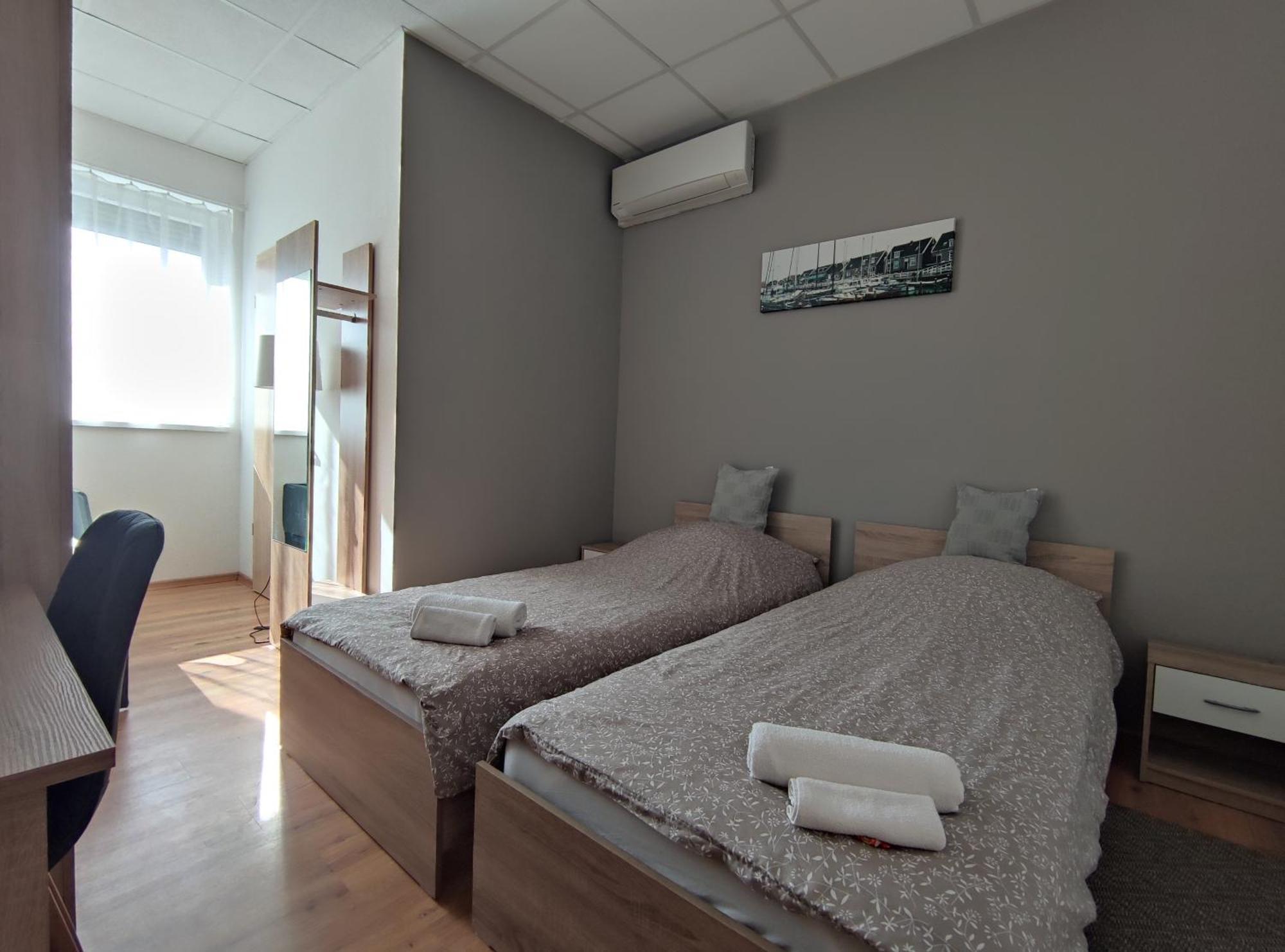 Szilas Park Motel Nagytarcsa Екстериор снимка
